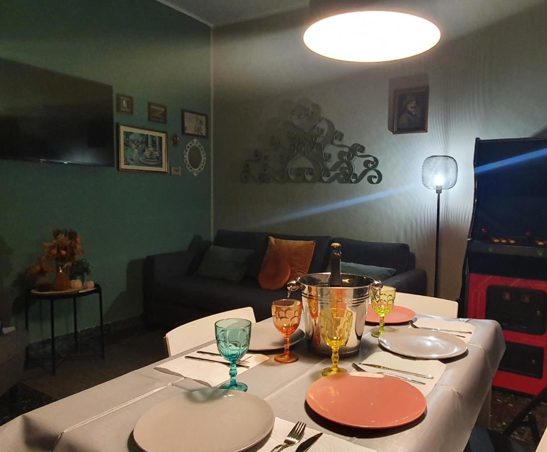 Molo - Residenza Con Accesso Diretto Al Lago Lazise Luaran gambar